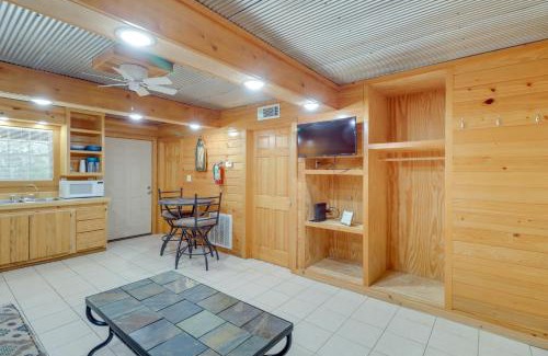 Heber Springs House | half Mi to Greers Ferry Lake Quiet Cabin with Porch