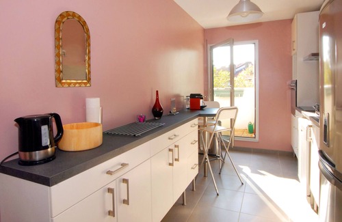 Lyon City Centre Apartment | Halle de Lyon, Lyon 6 boundary: 2 CH, 7th top floor, 2 terraces and parking lot