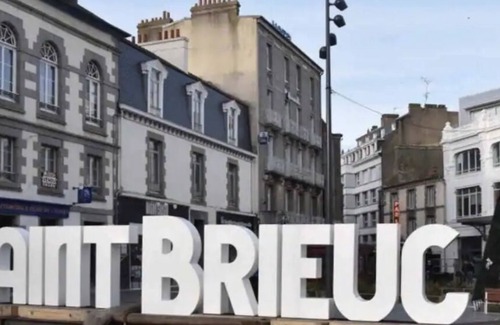Saint-Brieuc Apartment | Halte Temporaire Sehloué