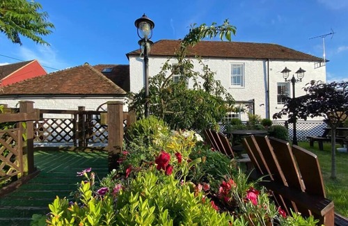 Broad Oak House | Hambrook House Canterbury - NEW luxury guest house