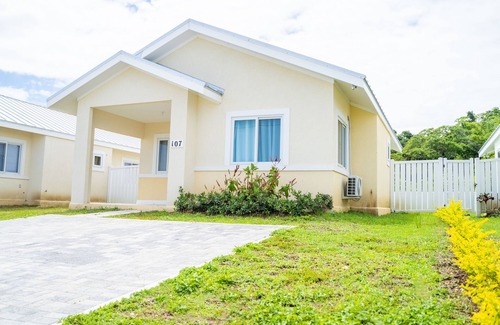 Lucea Villa | Hamilton @ Oceanpointe Lucea Hanover