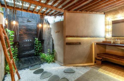 Gili Trawangan House | Hammerhead Villa, SHOTI Gili