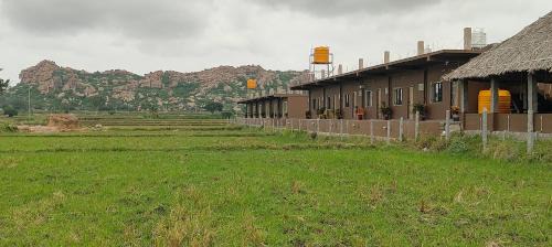 Kamalapur House | Hampi Green Hills Guest House
