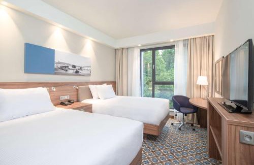 Brzezinka Hotel | Hampton by Hilton Oswiecim