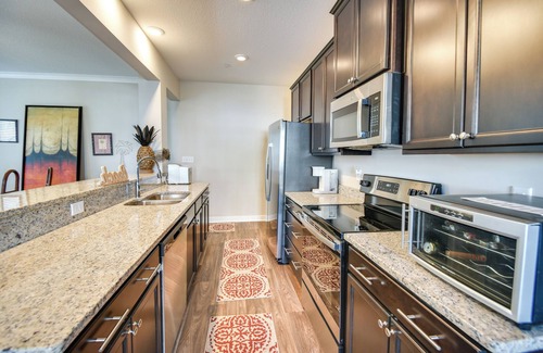 Hampton Condo | Hampton Condo, Close to Beaches!