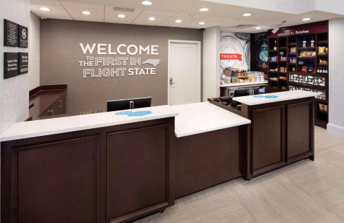 Skyland Hotel | Hampton Inn and Suites Asheville Airport