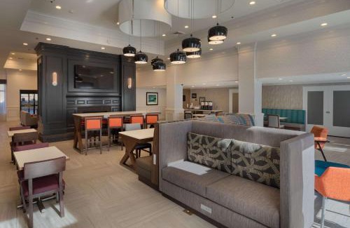 Skyland Hotel | Hampton Inn and Suites Asheville Airport