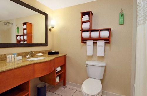 Austinburg Hotel | Hampton Inn Ashtabula
