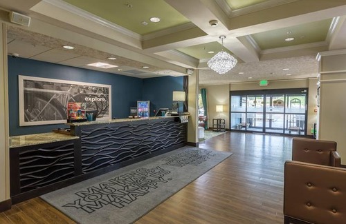 Western Hotel | Hampton Inn Eugene