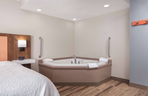Joliet Hotel | Hampton Inn Joliet-Plainfield I-55