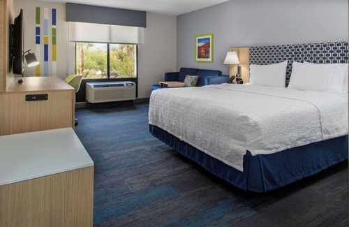 Summerlin Hotel | Hampton Inn Las Vegas/Summerlin