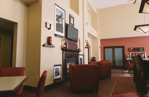 Scottsbluff Hotel | Hampton Inn & Suites Scottsbluff