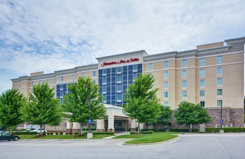 Crabtree Hotel | Hampton Inn & Suites Crabtree