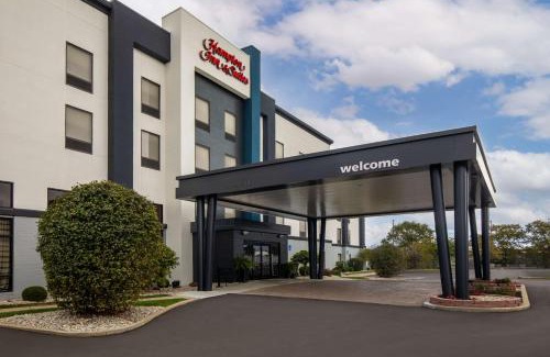 Dayton Hotel | Hampton Inn & Suites Dayton-Vandalia