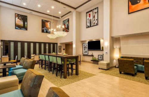 New Albany Hotel | Hampton Inn & Suites New Albany Columbus