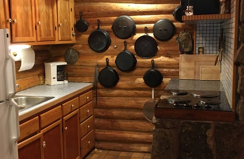 Columbus Cabin | Hand Built Log Cabin in Ponderosa Forest