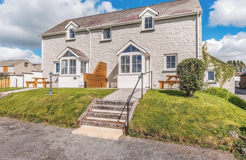 Stepaside Cottage | Hand picked for its character and close proximity to the beach.