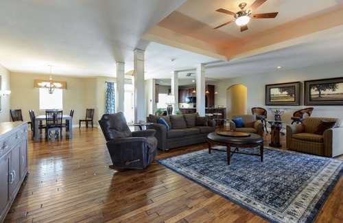 Branson House | Handicap Accessible Branson Hills Villa - You're gonna Love It!