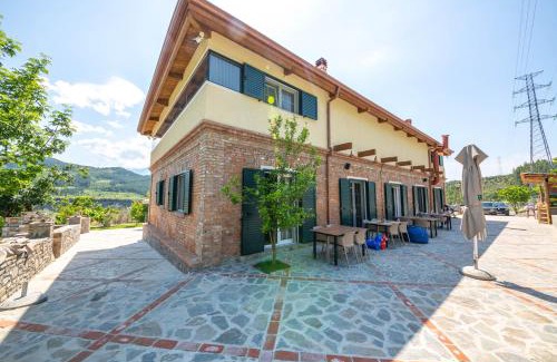 Elbasan County Bed & Breakfast | Hani i Taulant Shahinit
