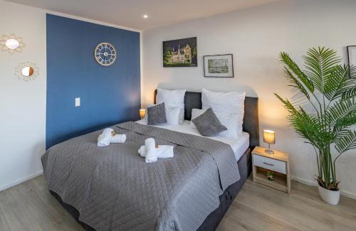 Wolfsburg Apartment | HANNIBAL - Design Studio-Apartment Jasmin 8, Parkplatz, Küche, HighSpeed-WLAN