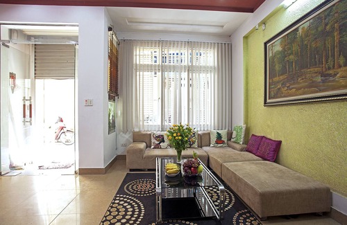 Tay Ho House | Hanoi Friendly House - Superior room - Queensize Bed