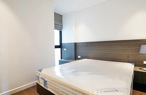 Quang An Apartment | Hanoi Home 3 - Luxury Apartment in Tay Ho street