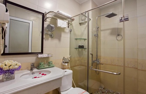 Hang Trong Hotel | Hanoi Impressive Hotel