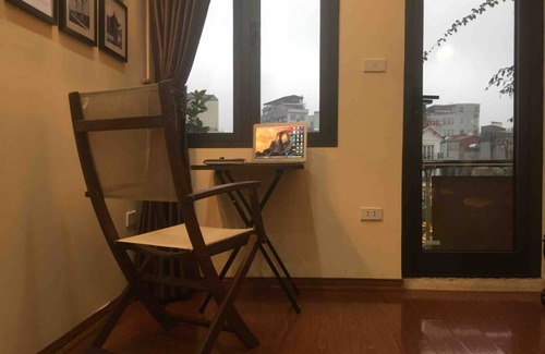 Hoan Kiem Apartment | HanoiCenter Apt. The Pearl Room