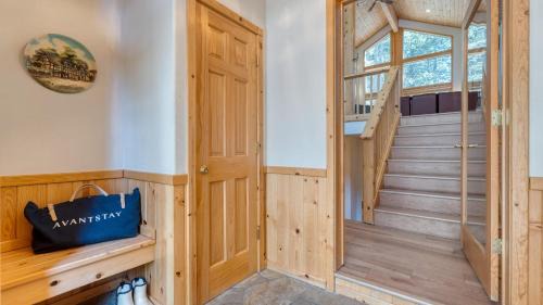 Truckee House | Hansel by AvantStay Pool Table 5mins to Skiing