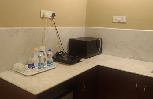 Teynampet Hotel | Hanu Reddy Residences Poes Garden