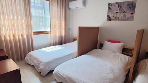 Haengun-dong Bed & Breakfast | Hanyang Healing House - Foreigner Only