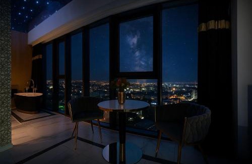 West Pomeranian Voivodeship Apartment | Hanza Tower Original 21st Floor- Sea and City-View