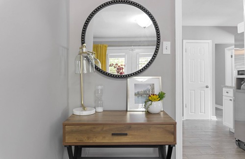 Hapeville House | Hapeville Haven is just 7 mins from Hartsfield Jackson International Airport.