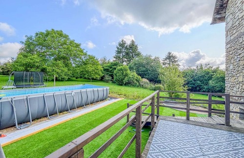 Saint-Jouin-de-Blavou House | Happiness is in the perch
