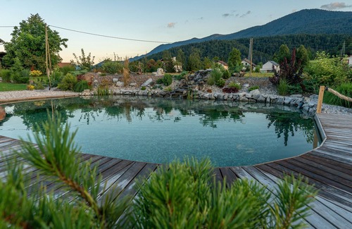 Hrib pri Hinjah House | Happiness Glamping with Shared Natural Pool Nr.2