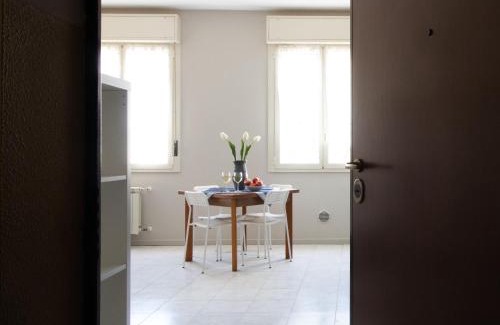 Saronno Apartment | Happy Home