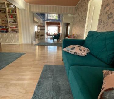 Petrosani Apartment | Happy Time 1
