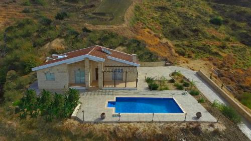 Pomos Villa | Happy Trails Pomos Panoramic Villa