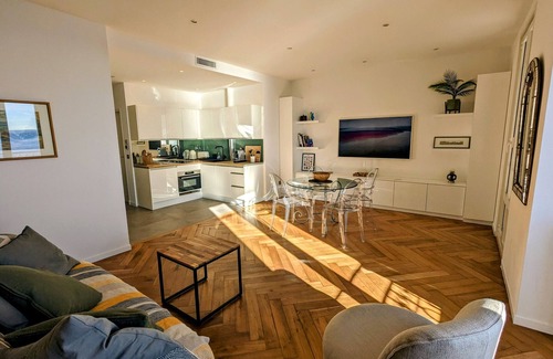 Fabron Apartment | Happyfew Palazzo del sol