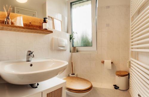 Elend Apartment | happyhome mitten im HARZ - direkte Wanderwege - Bachplätschern - Küche - Kinderfreundlich - Paare und Freunde