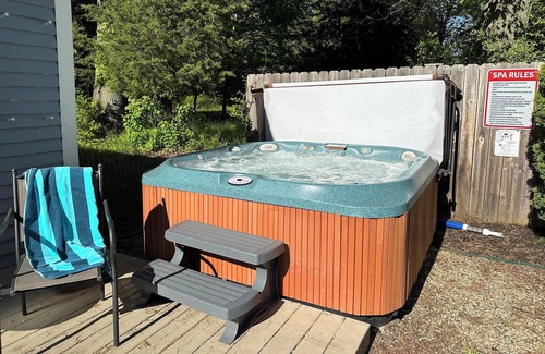 Harbert Cottage | Harbert Cottage ,5 minute drive or bike to the beach! Hot Tub and Pet Friendly