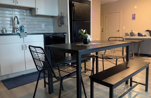 Uptown Apartment | Harbor Haven: 2 miles from Fedex Forum