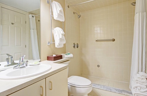 Yachting Village Resort | Harbor-side, Wyndham Onshore Ocean View!