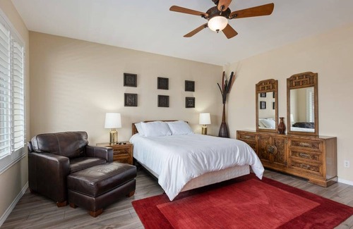 Laguna Vista House | Harborside Townhome in Laguna Vista on the Canal