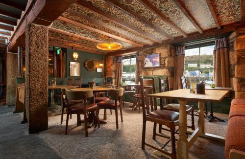 Porthleven Hotel | Harbour Inn