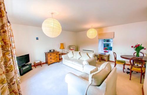 Achachork House | Harbour View