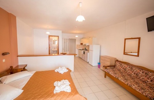 Eleios-Pronnoi Hotel | Harbour View