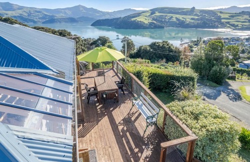 Akaroa House | Harbour Views - Akaroa Holiday Home
