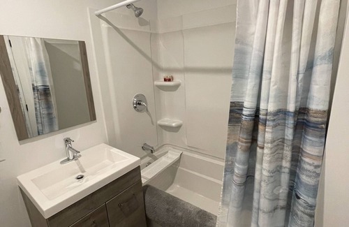Halifax House | Harbourview Suites