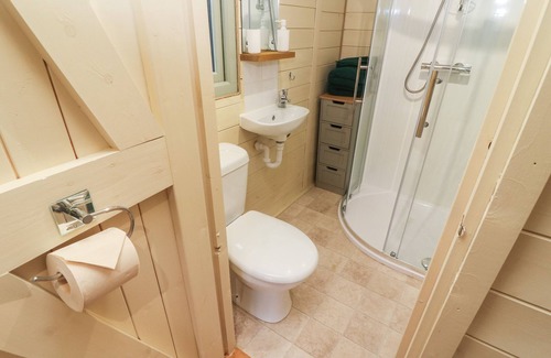 Sutton-in-Craven Cottage | HARE, pet friendly, character holiday cottage in Cross Hills